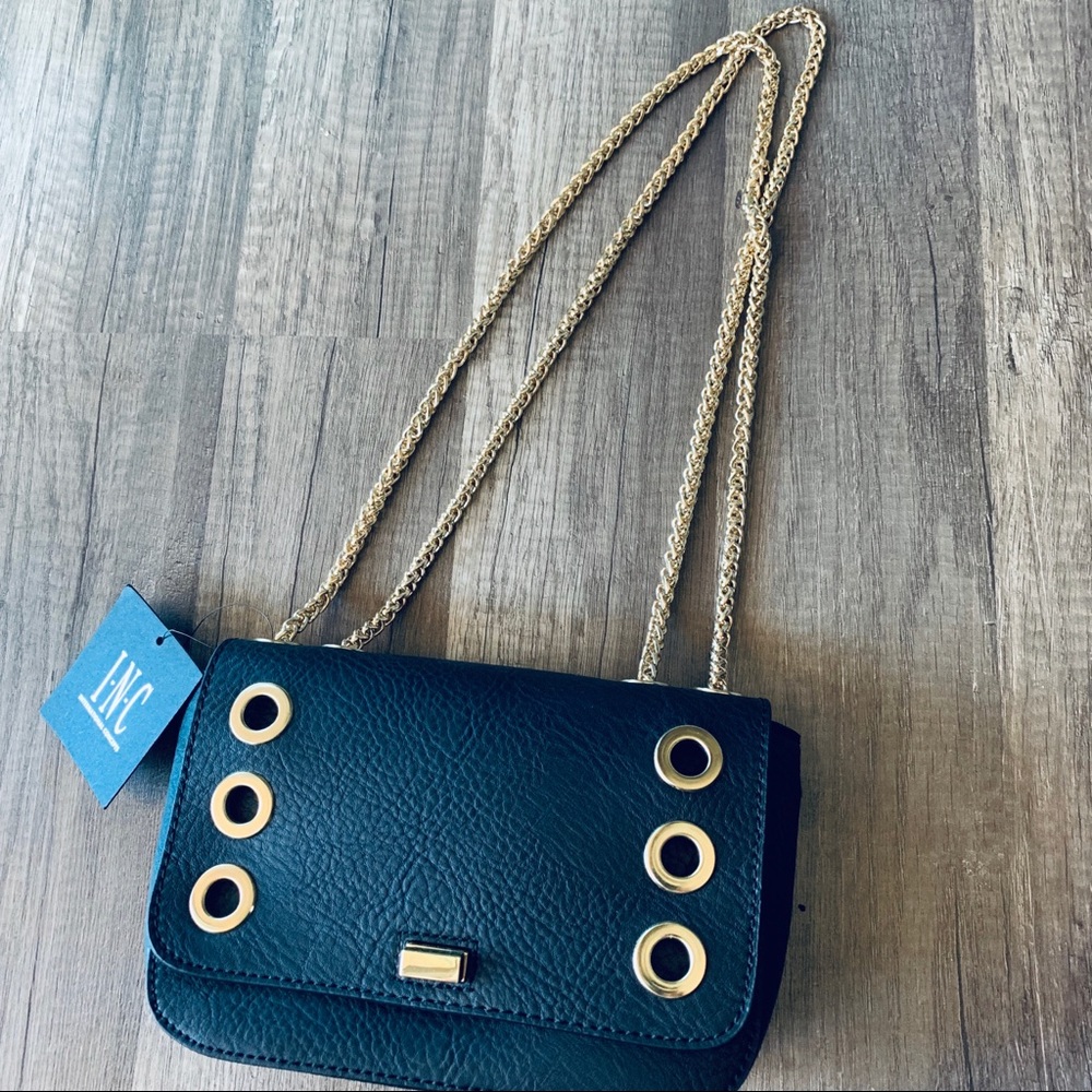 NWT INC International Concepts bag